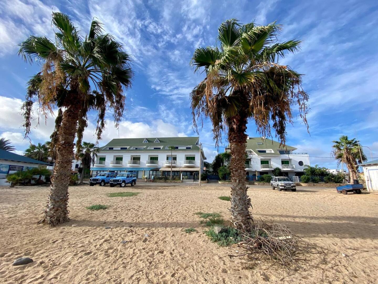 Leme Bedje Two Bedroom - By Bobbywashere Santa Maria Exterior photo