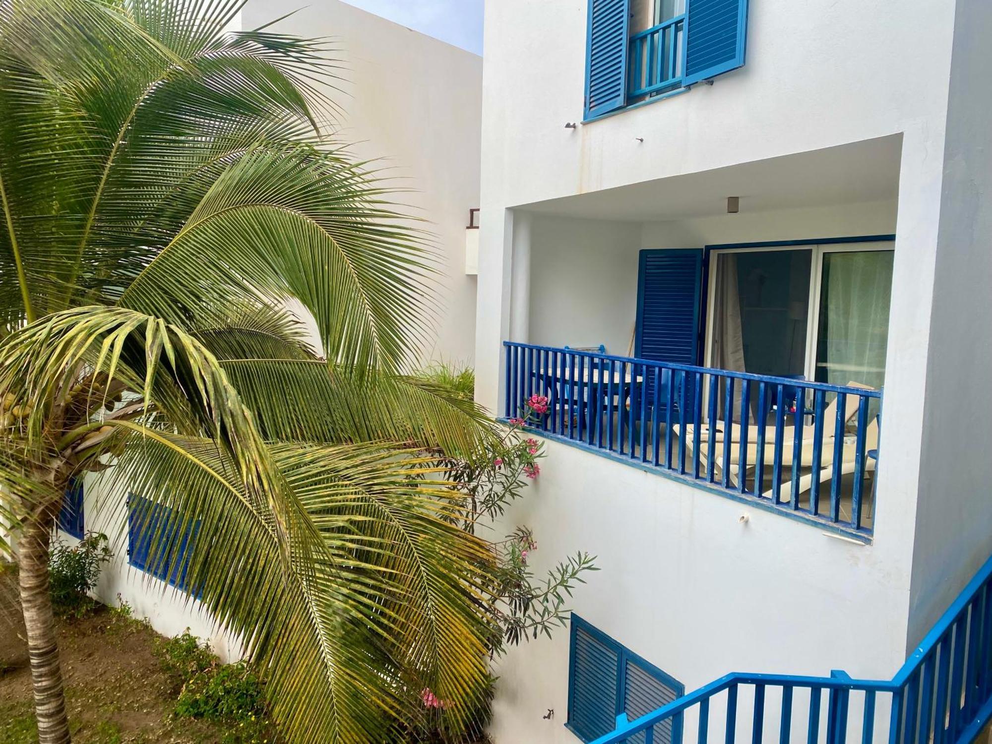 Leme Bedje Two Bedroom - By Bobbywashere Santa Maria Exterior photo